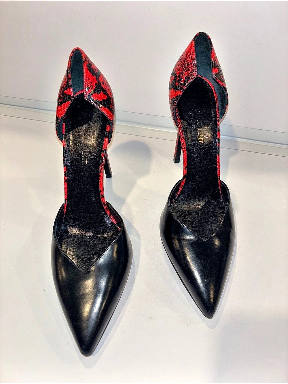 Saint Laurent 105 D'Orsay Bicolor Pump & Stiletto heel.